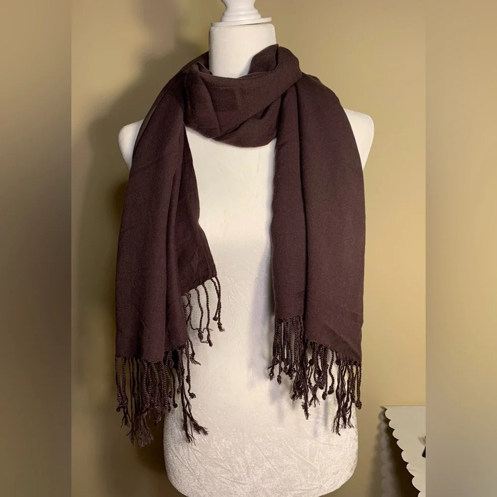 EUC/NWOT Fashion Scarf: Fringed, Purplish Brown, Wide, Rayon